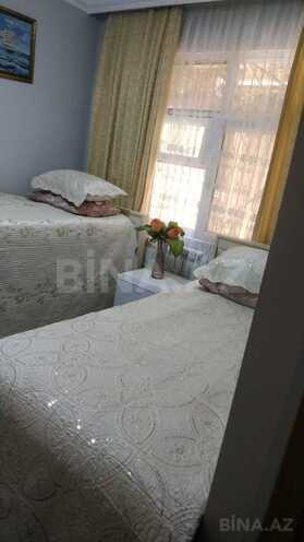 Продаётся 2-комн. вторичка 65 м², Хатаинский р., photo 5 from 12