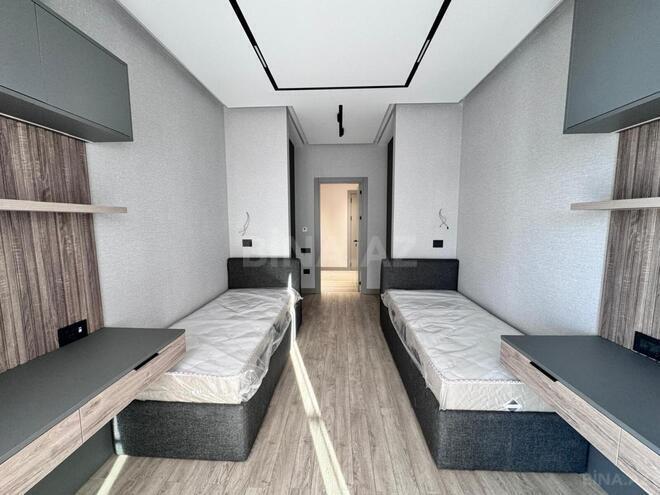 Продаётся 3-комн. новостройка 148 м², м. 8 ноября, photo 13 from 17