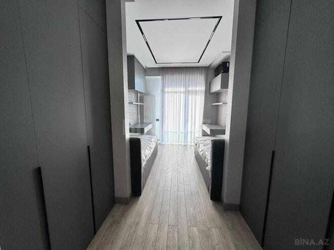 Продаётся 3-комн. новостройка 148 м², м. 8 ноября, photo 14 from 17