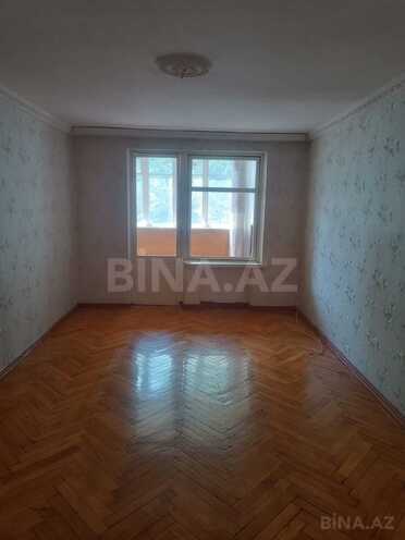 Сдаётся 3-комн. вторичка 80 м², м. Низами, photo 1 from 27