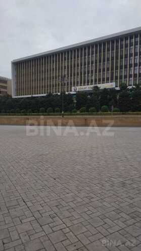 Сдаётся 3-комн. вторичка 80 м², м. Низами, photo 25 from 27