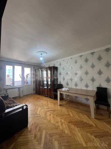 Продаётся 3-комн. вторичка 75 м², м. Иншаатчылар, photo 1 from 12