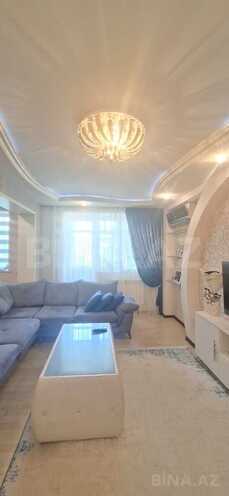 Продаётся 5-комн. вторичка 110 м², photo 1 from 18