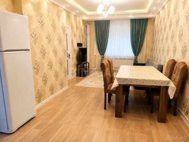 Сдаётся 3-комн. новостройка 80 м², Насиминский  р., photo 3 from 9