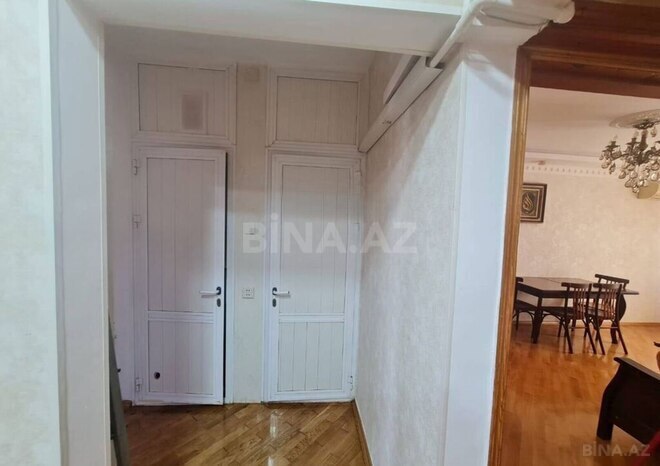 İcarəyə verilir 2 otaqlı köhnə tikili 100 m², İnşaatçılar m., photo 11 from 20