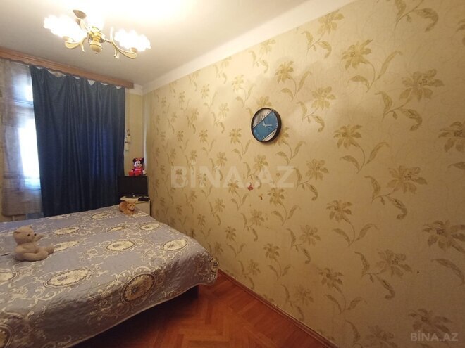 Satılır 2 otaqlı köhnə tikili 55 m², İnşaatçılar m., photo 9 from 15