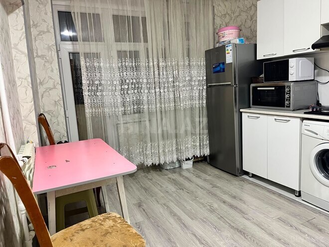 Продаётся 2-комн. вторичка 60 м², м. Ази Асланов, photo 5 from 11