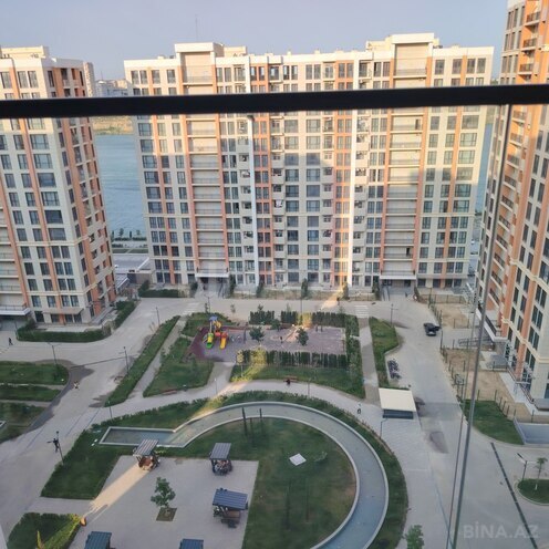 Продаётся 3-комн. новостройка 72 м², м. Иншаатчылар, photo 1 from 14