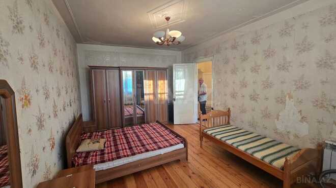 Сдаётся 3-комн. вторичка 90 м², м. Кара Караев, photo 9 from 18