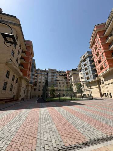 Продаётся 4-комн. новостройка 153 м², Хатаинский р., photo 15 from 16