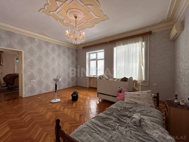 Satılır 9 otaqlı həyət evi/bağ evi 300 m², Badamdar q., photo 17 from 24