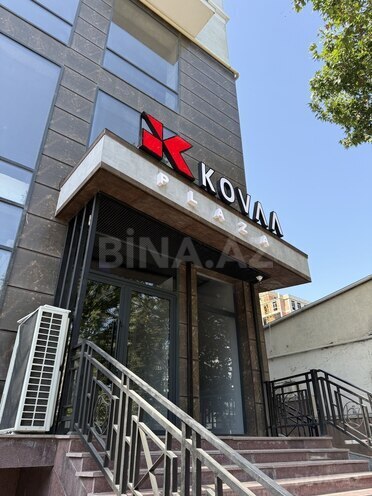 Сдаётся 2-комн. офис 192 м², м. 8 ноября, photo 1 from 17