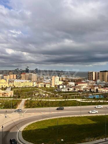 Продаётся 3-комн. новостройка 185 м², м. Элмляр Академиясы, photo 1 from 17