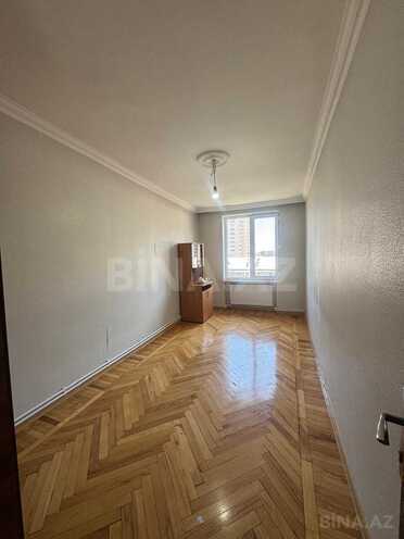 Продаётся 3-комн. вторичка 70 м², м. Иншаатчылар, photo 9 from 13
