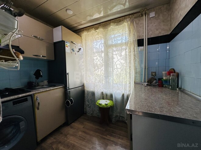 Satılır 3 otaqlı köhnə tikili 67 m², İnşaatçılar m., photo 14 from 18