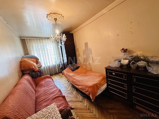 Satılır 3 otaqlı köhnə tikili 67 m², İnşaatçılar m., photo 13 from 18