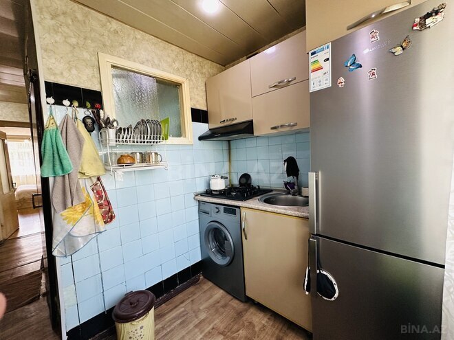 Satılır 3 otaqlı köhnə tikili 67 m², İnşaatçılar m., photo 15 from 18