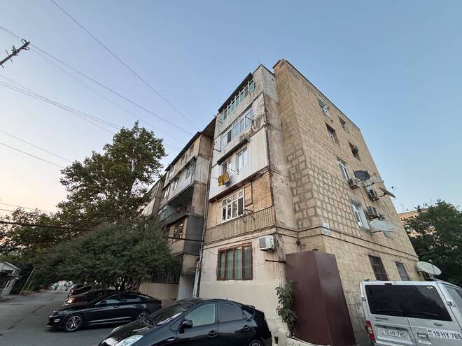 Satılır 3 otaqlı köhnə tikili 80 m², Əmircan q., photo 16 from 17