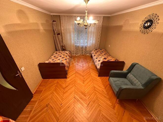 Satılır 3 otaqlı köhnə tikili 85 m², Nizami m., photo 4 from 13