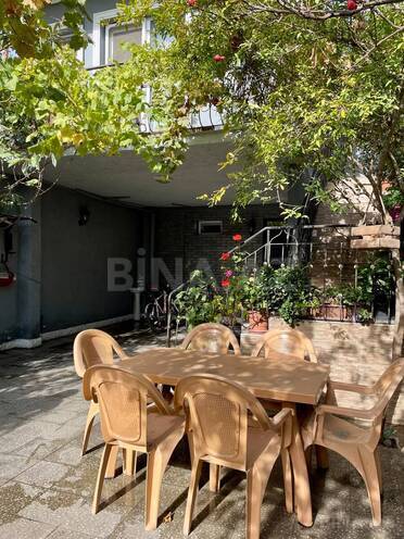 Satılır 6 otaqlı həyət evi/bağ evi 165 m², Əhmədli m., photo 1 from 24