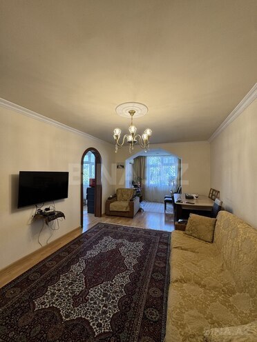 Satılır 2 otaqlı köhnə tikili 50 m², Elmlər Akademiyası m., photo 1 from 14