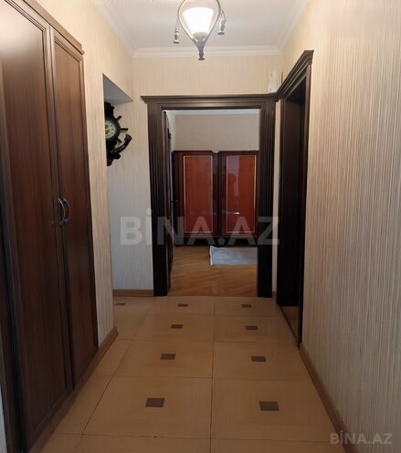 Продаётся 3-комн. вторичка 75 м², м. Низами, photo 12 from 14