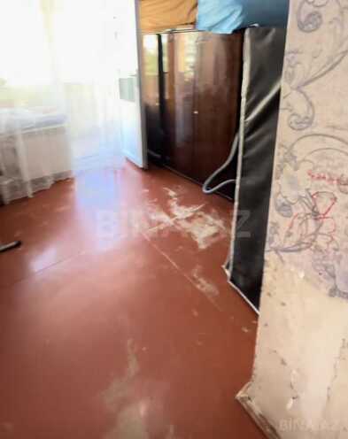 Satılır 3 otaqlı köhnə tikili 70 m², Yeni Günəşli q., photo 5 from 9