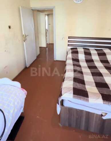 Satılır 3 otaqlı köhnə tikili 70 m², Yeni Günəşli q., photo 4 from 9