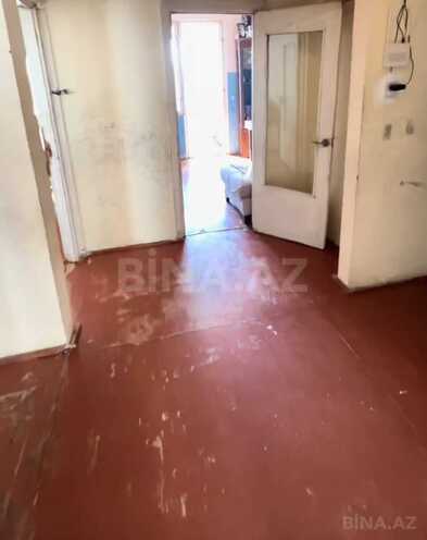 Satılır 3 otaqlı köhnə tikili 70 m², Yeni Günəşli q., photo 6 from 9