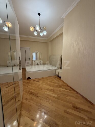 Продаётся 2-комн. новостройка 83 м², м. Кара Караев, photo 8 from 13