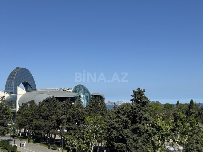 Продаётся 3-комн. вторичка 104 м², м. Сахил, photo 3 from 23