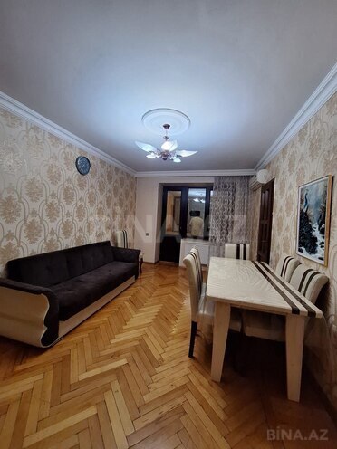 Satılır 2 otaqlı köhnə tikili 50 m², İnşaatçılar m., photo 5 from 17