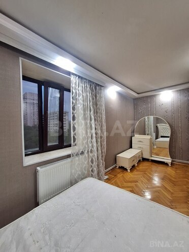 Satılır 2 otaqlı köhnə tikili 50 m², İnşaatçılar m., photo 8 from 17