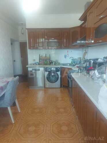 Satılır 2 otaqlı köhnə tikili 63 m², Xalqlar Dostluğu m., photo 11 from 15