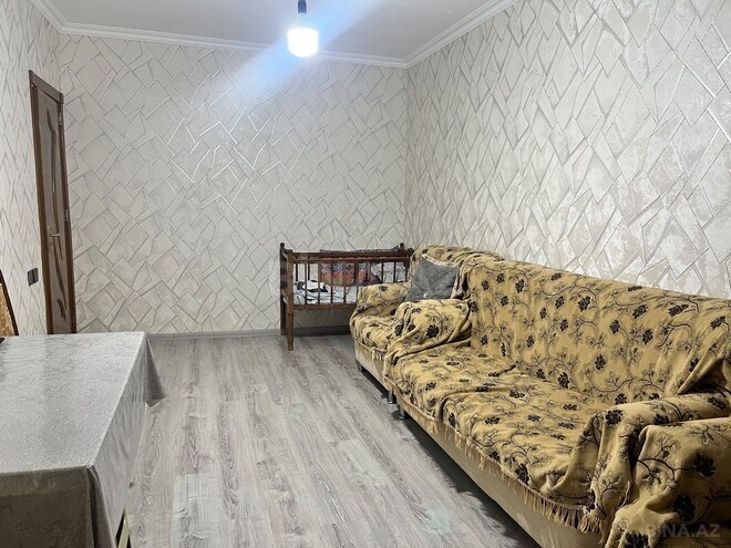 Продаётся 2-комн. вторичка 65 м², м. Ази Асланов, photo 3 from 11