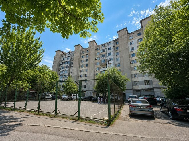 Продаётся 3-комн. вторичка 60 м², пос. Бадамдар, photo 1 from 14
