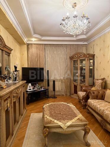Продаётся 3-комн. новостройка 152 м², м. Иншаатчылар, photo 4 from 16