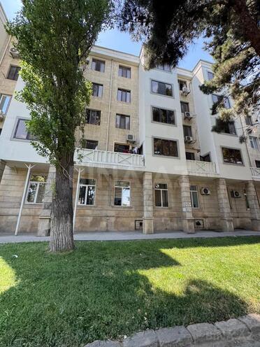 Satılır 2 otaqlı köhnə tikili 60 m², İnşaatçılar m., photo 14 from 19