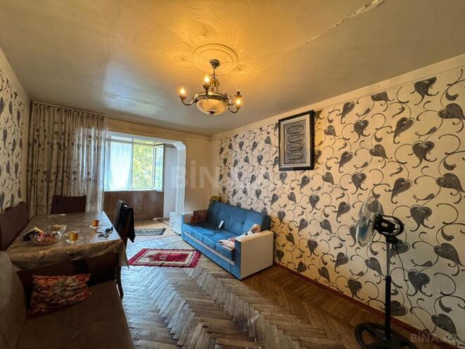 Satılır 2 otaqlı köhnə tikili 60 m², İnşaatçılar m., photo 5 from 19