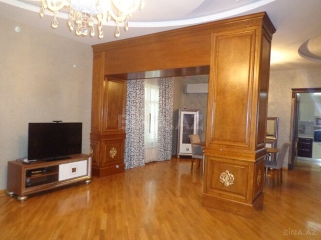 İcarəyə verilir 7 otaqlı həyət evi/bağ evi 400 m², Şah İsmayıl Xətai m., photo 9 from 32