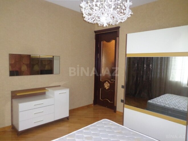 İcarəyə verilir 7 otaqlı həyət evi/bağ evi 400 m², Şah İsmayıl Xətai m., photo 23 from 32
