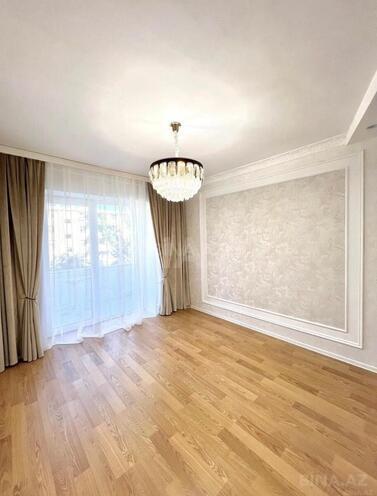 Satılır 2 otaqlı köhnə tikili 60 m², Elmlər Akademiyası m., photo 3 from 9