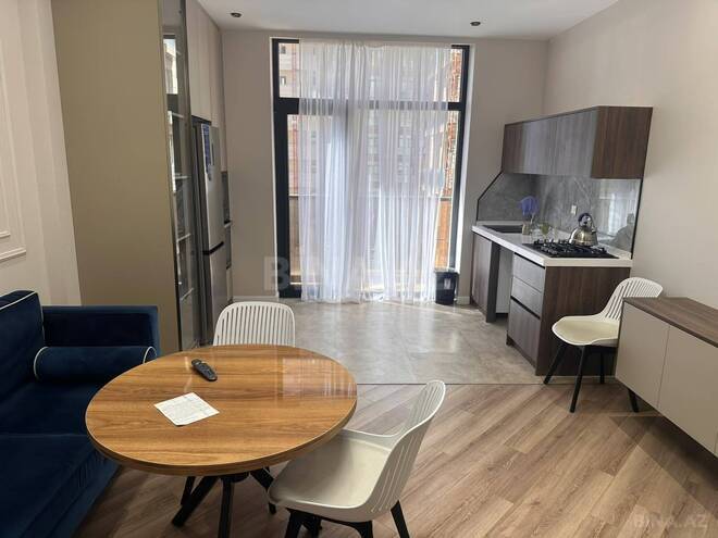 Сдаётся 3-комн. новостройка 100 м², м. Низами, photo 1 from 23