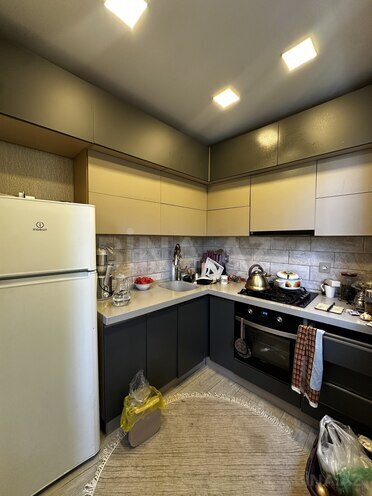 Satılır 2 otaqlı köhnə tikili 52 m², 20 Yanvar m., photo 12 from 18