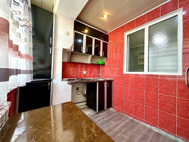 Продаётся 3-комн. вторичка 55 м², м. Ази Асланов, photo 1 from 18