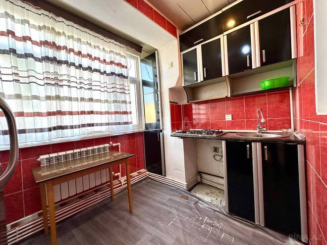 Продаётся 3-комн. вторичка 55 м², м. Ази Асланов, photo 13 from 18