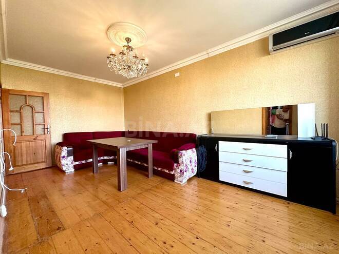 Продаётся 3-комн. вторичка 55 м², м. Ази Асланов, photo 7 from 18