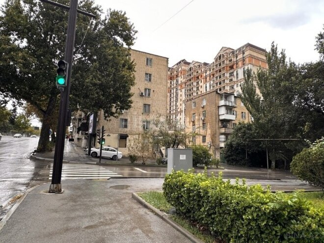 Продаётся 3-комн. вторичка 80 м², м. Низами, photo 13 from 14