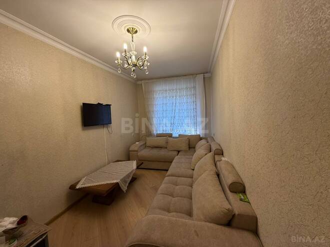 Продаётся 3-комн. вторичка 75 м², Ясамальский р., photo 4 from 15