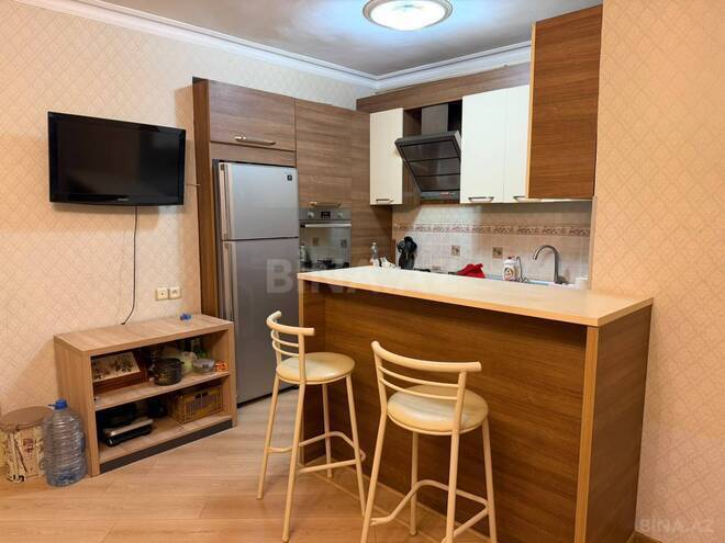 Продаётся 3-комн. вторичка 75 м², Ясамальский р., photo 6 from 15
